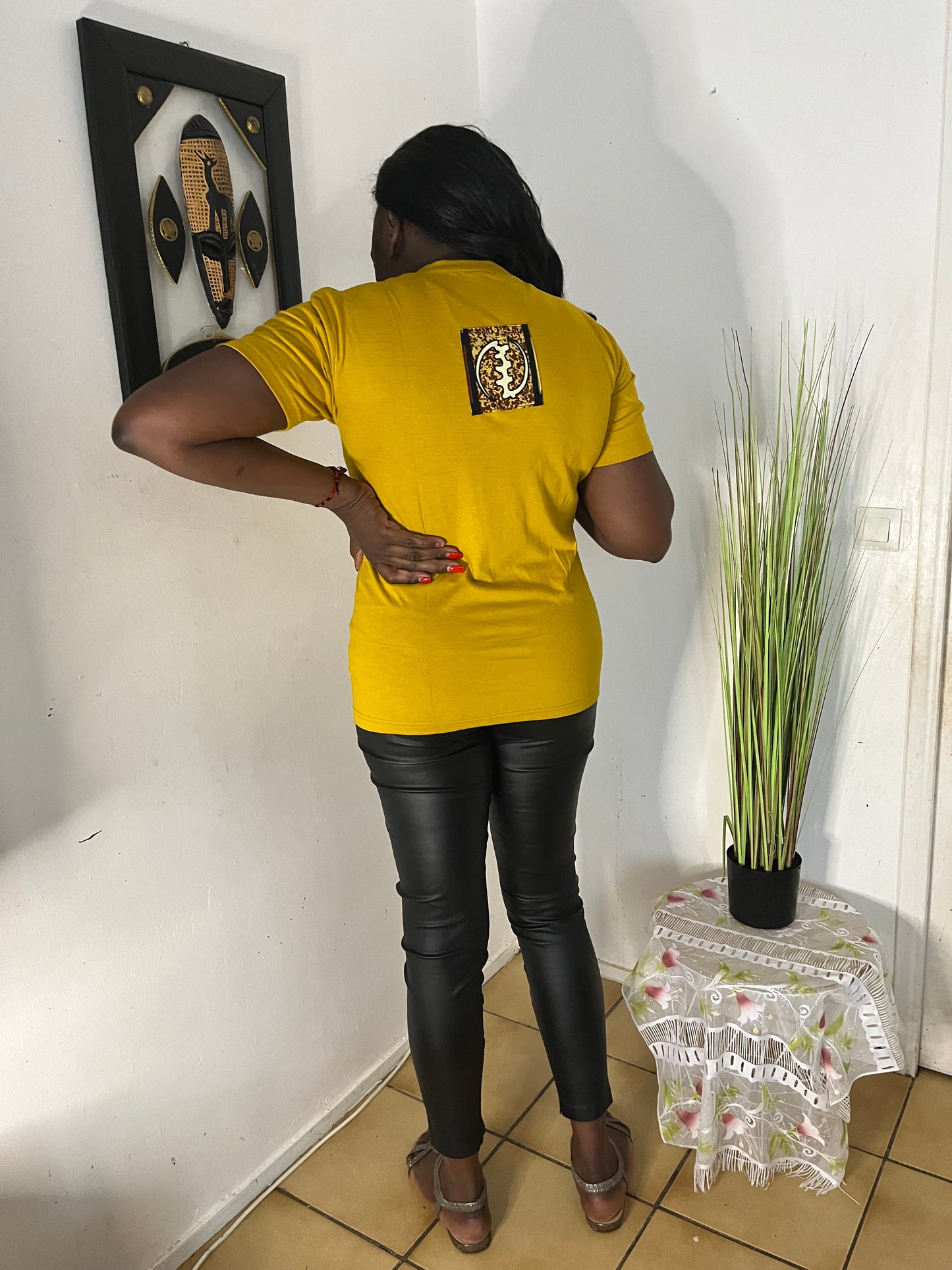 T-SHIRT MANCHE COURTE JAUNE