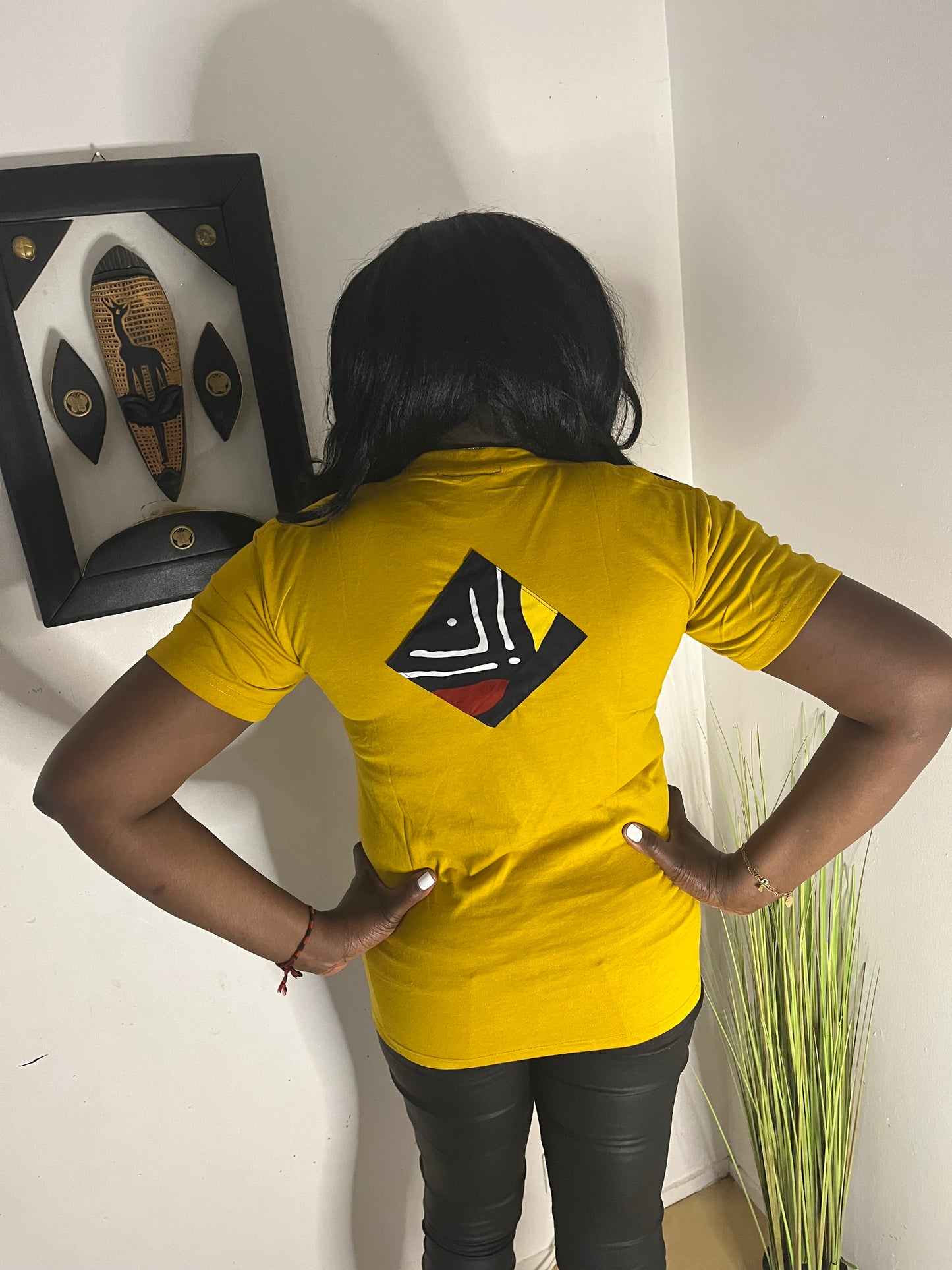 T-SHIRT MANCHE COURTE JAUNE