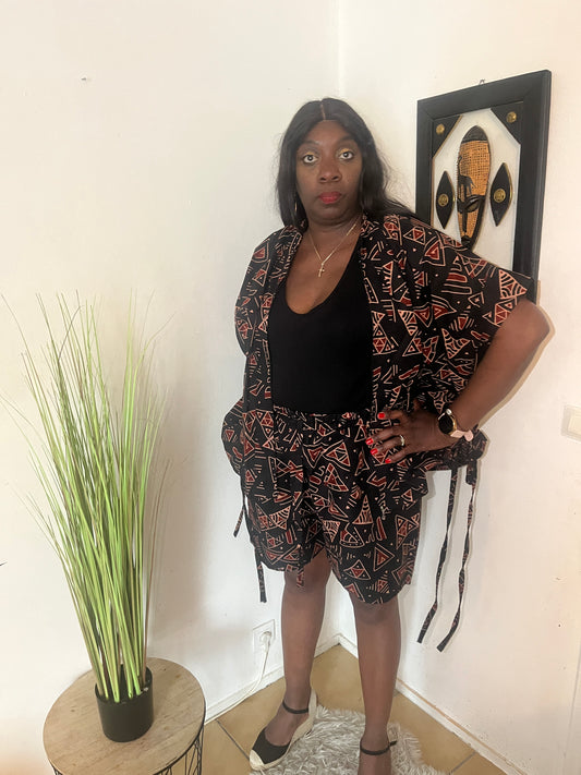 ENSEMBLE SHORT ET KIMONO